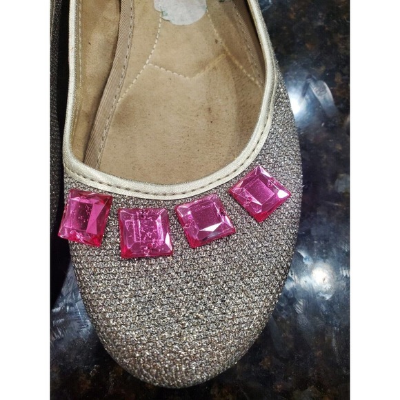 Bandolino Women's Gray Textile Upper Slip on Closed Toe Flats Shoes Size 8M - Picture 4 of 11